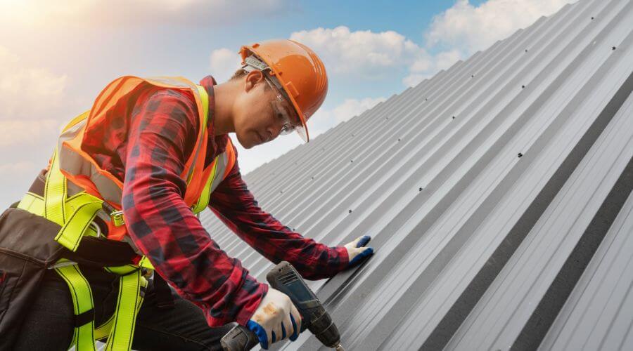 Expert Emergency Roof Repairs services in Saint Libory, NE